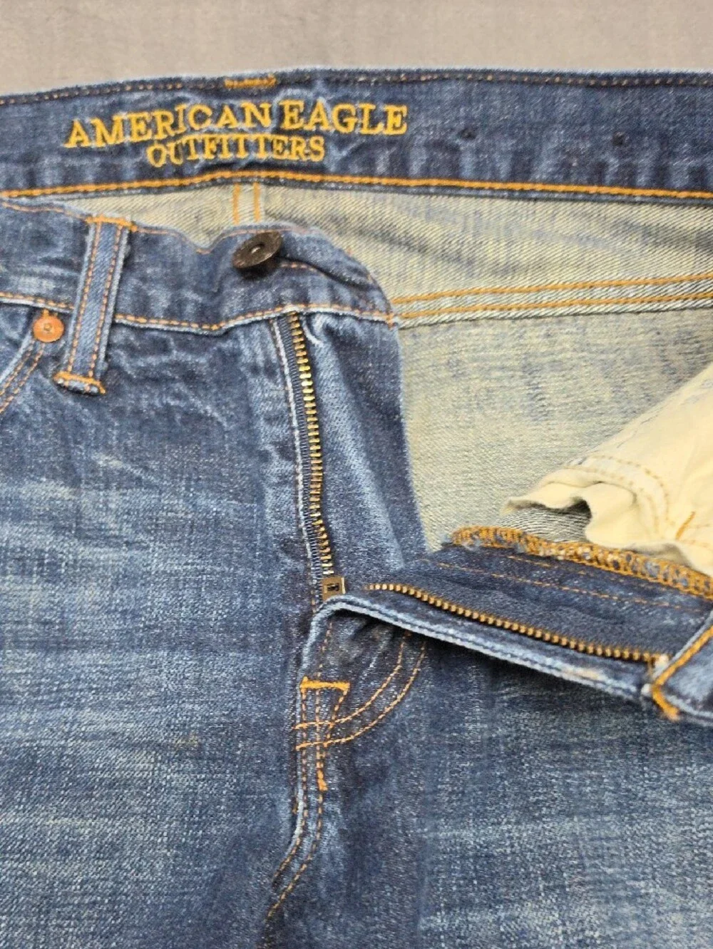 American Eagle Outfitters slim straight